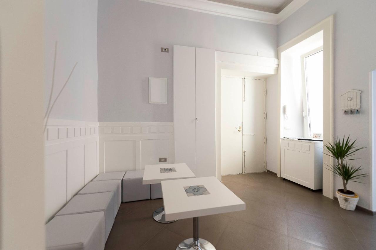 Bed and Breakfast Domusvelata à Naples Extérieur photo